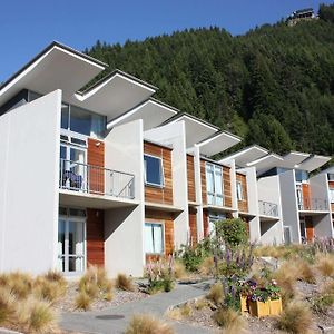 Hampshire Holiday Parks - Queenstown Lakeview